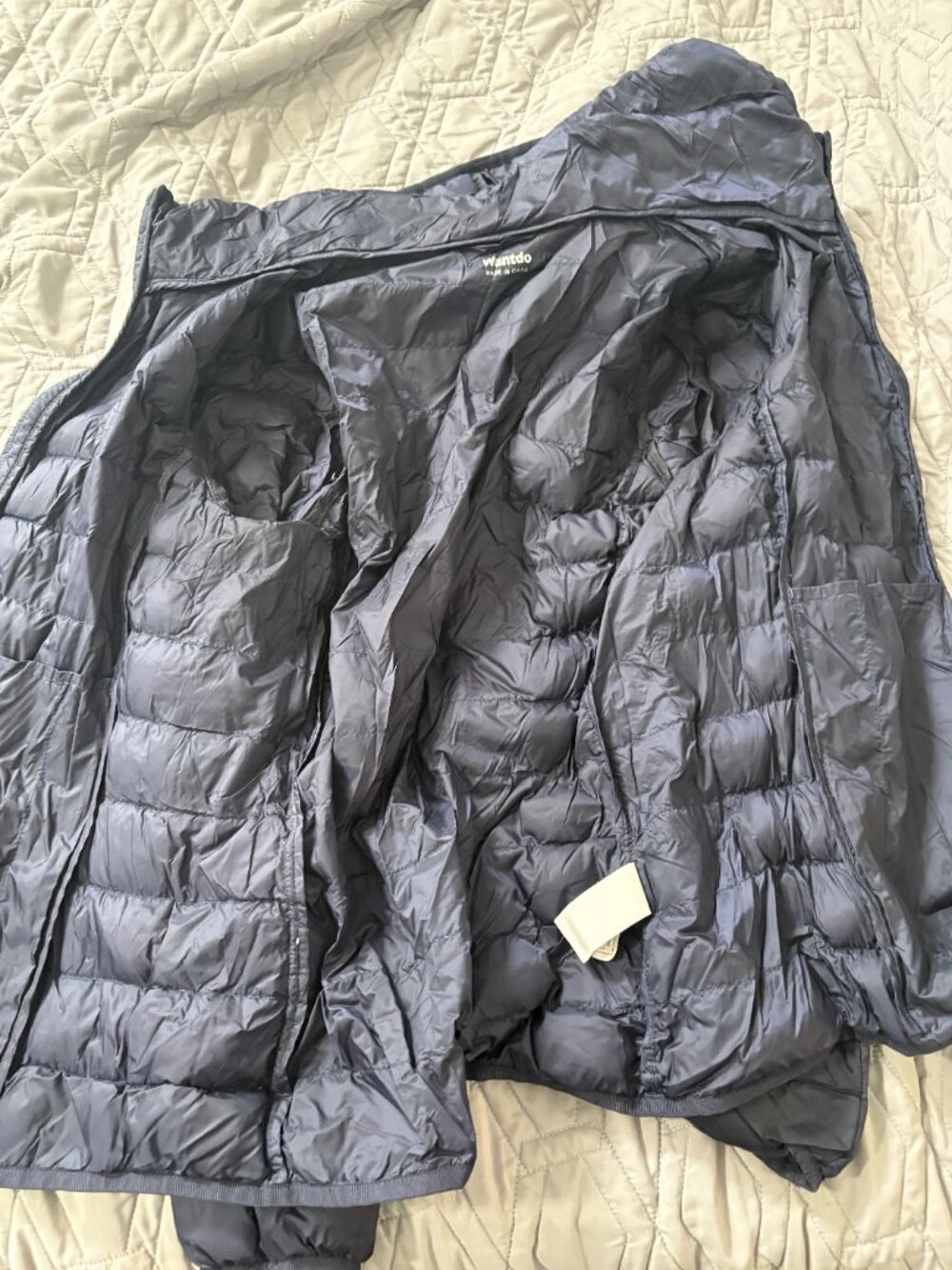 Jackets - Picture 6 of 7
